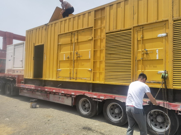 临夏县发电机出租100KW发电机需要什么规格的电缆线?